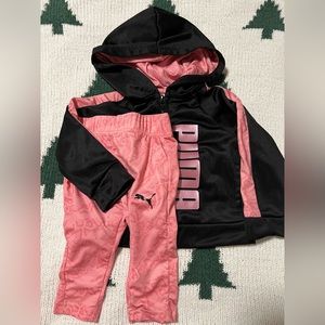 Matching set, black with with pink